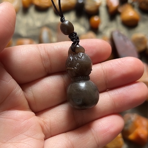 田黄石灰田石挂件