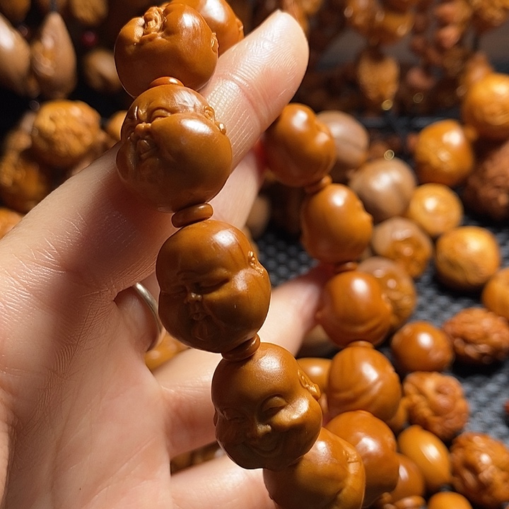 吊坠橄榄核人生百态