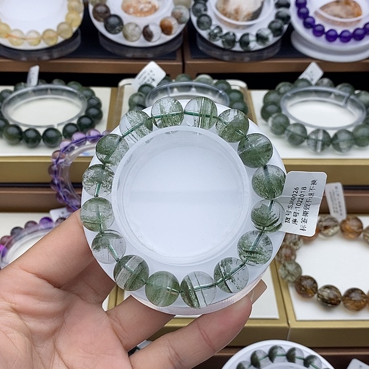 水晶手链足金镶嵌芽**术绿幽灵
