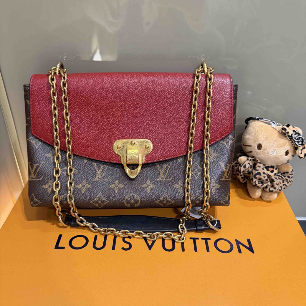 95新 LouisVuitton/路易威登 老花新款信封斜挎包/1140