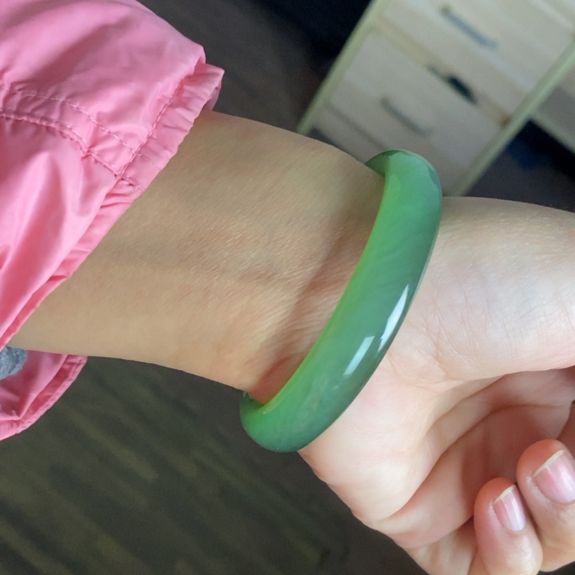 【闪购商品】未镶嵌手镯和田玉（碧玉）