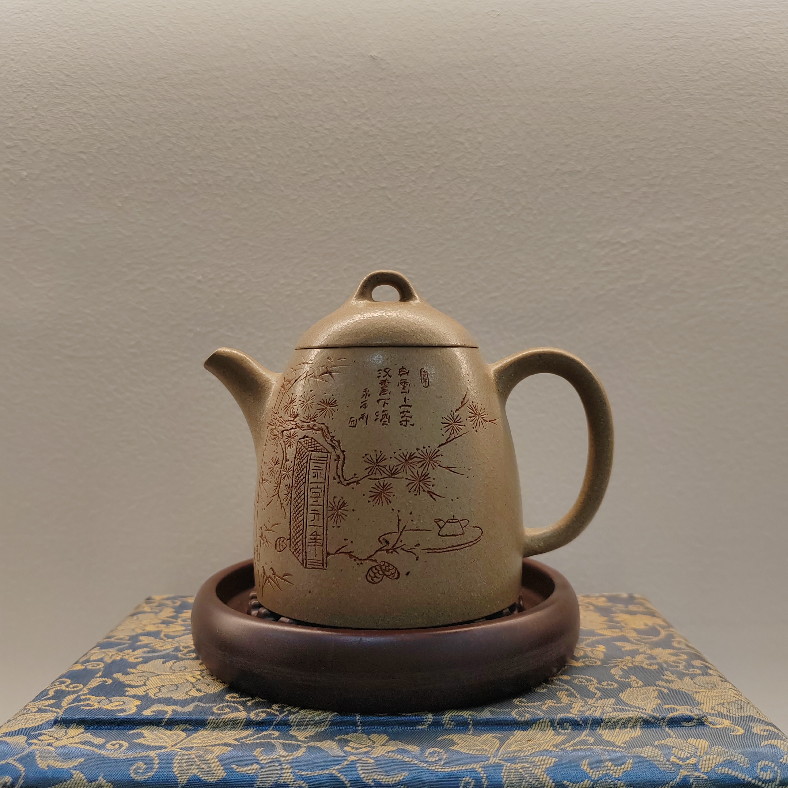 慕子-文化——白段刻绘秦权 紫砂壶