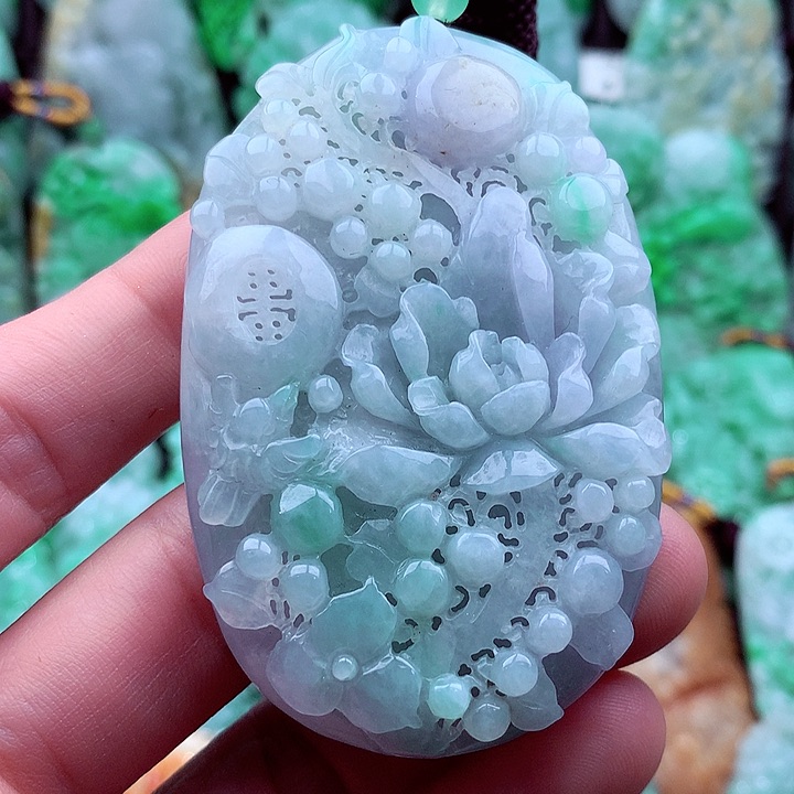 翡翠吊坠(不含链)未镶嵌