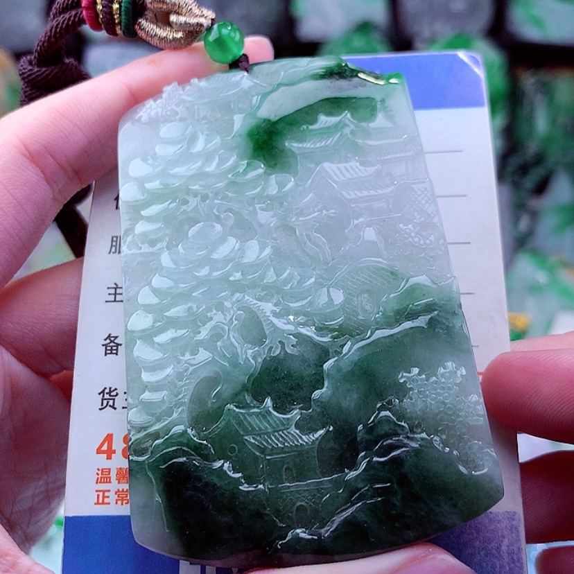 【闪购商品】翡翠颈饰未镶嵌天然