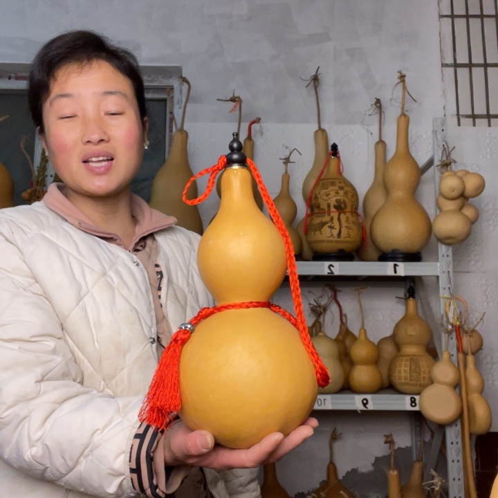 辰***爷天然植物葫芦文玩