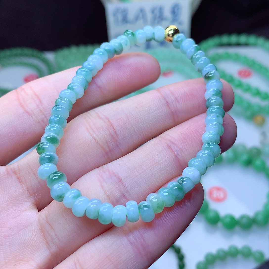 翡翠毛衣链未镶嵌