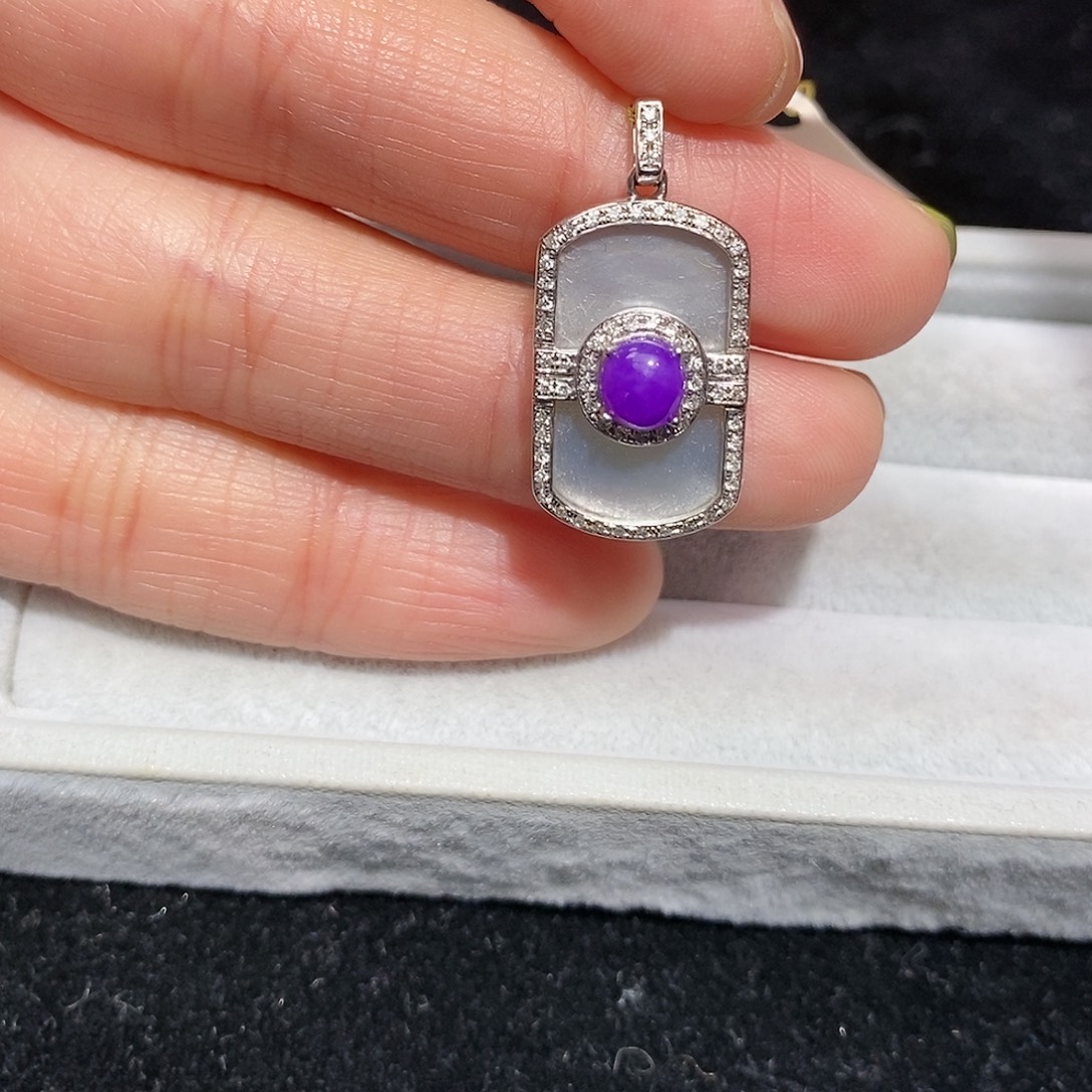 苏纪石（舒俱来）18K金镶嵌吊坠(不含链)