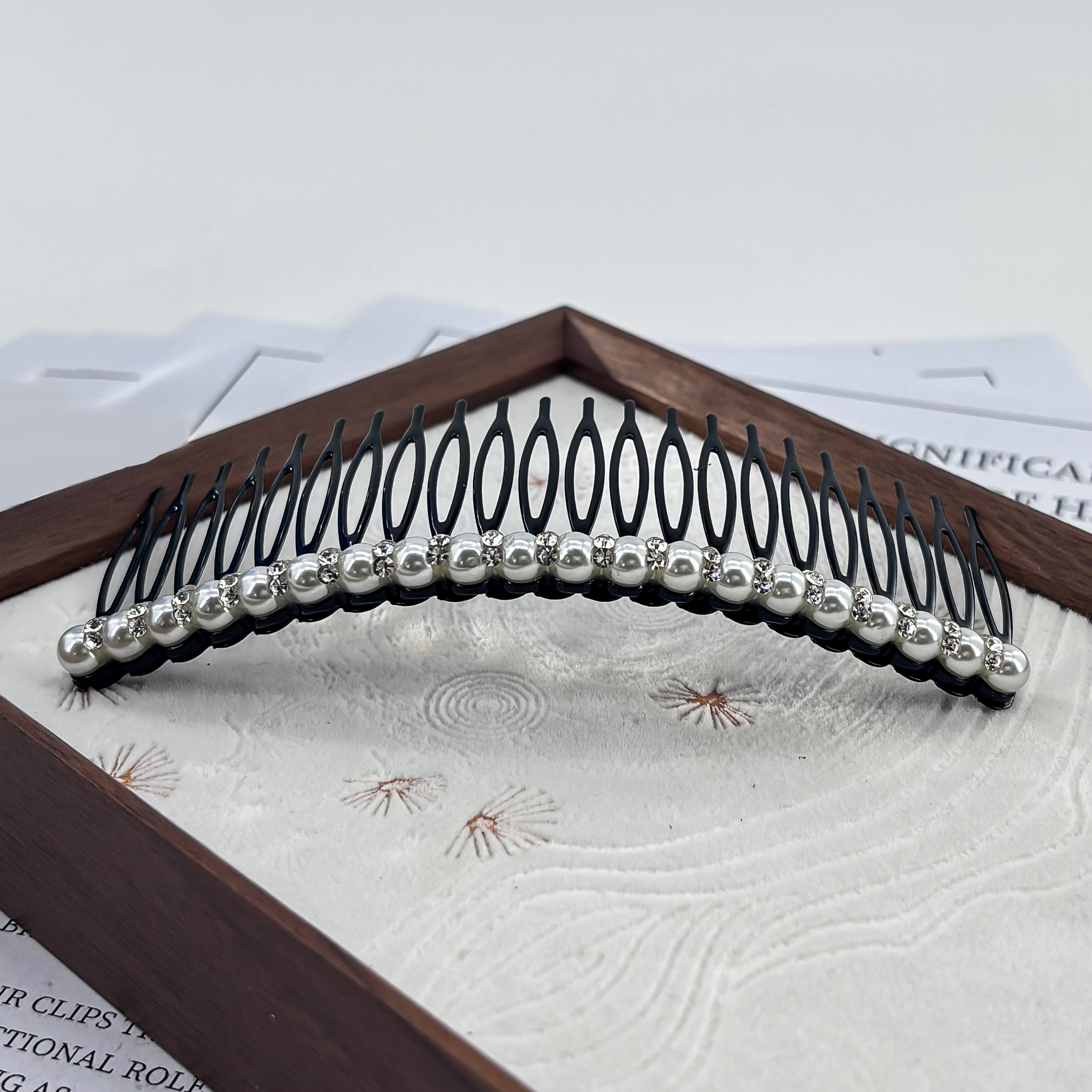 6002-高级设计感发梳（运费险）