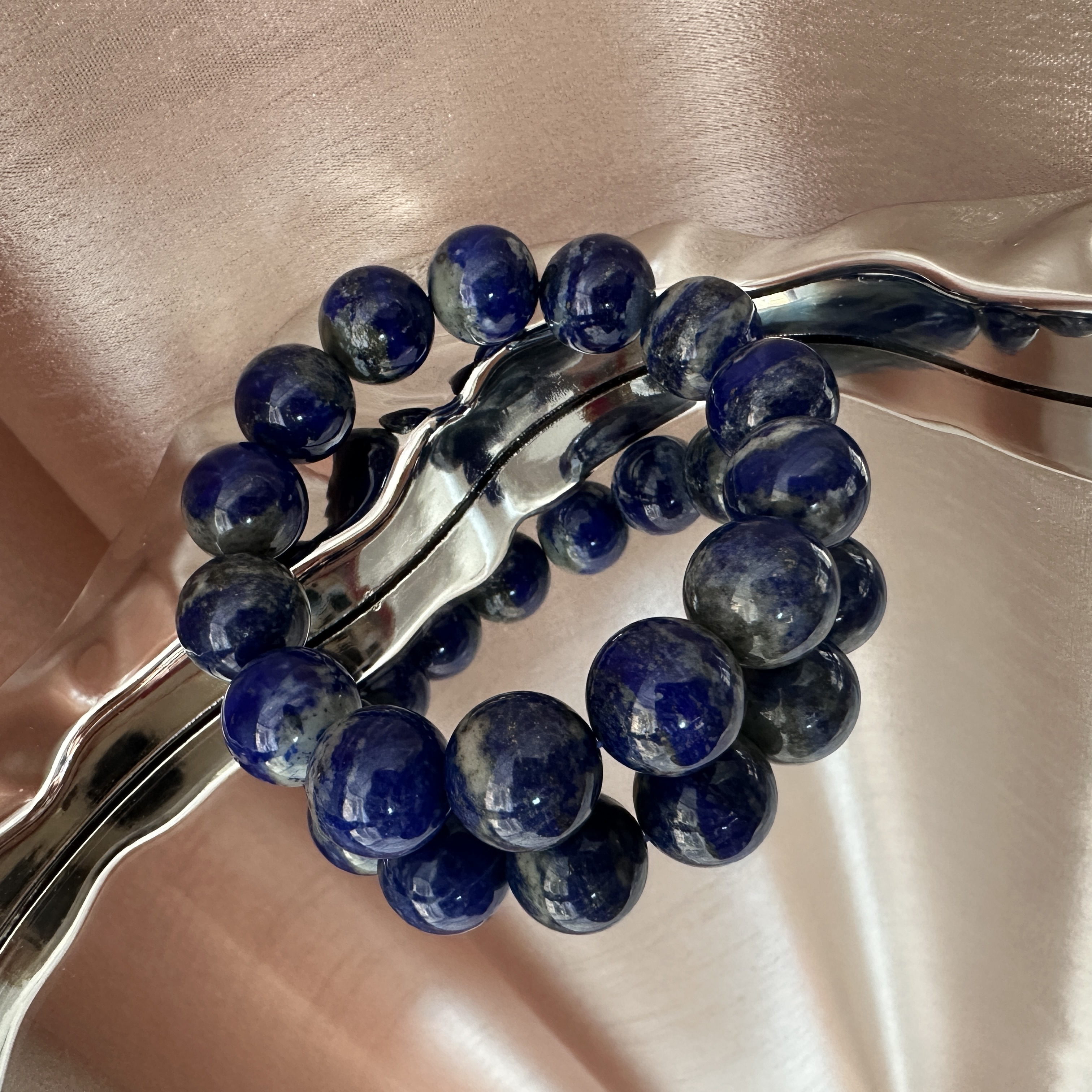 特漏天然原矿青金石单圈手串男女同款 帝王紫色系多样性发其一