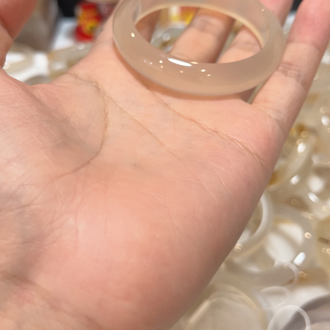 手镯玛瑙/玉髓合金重****喽222