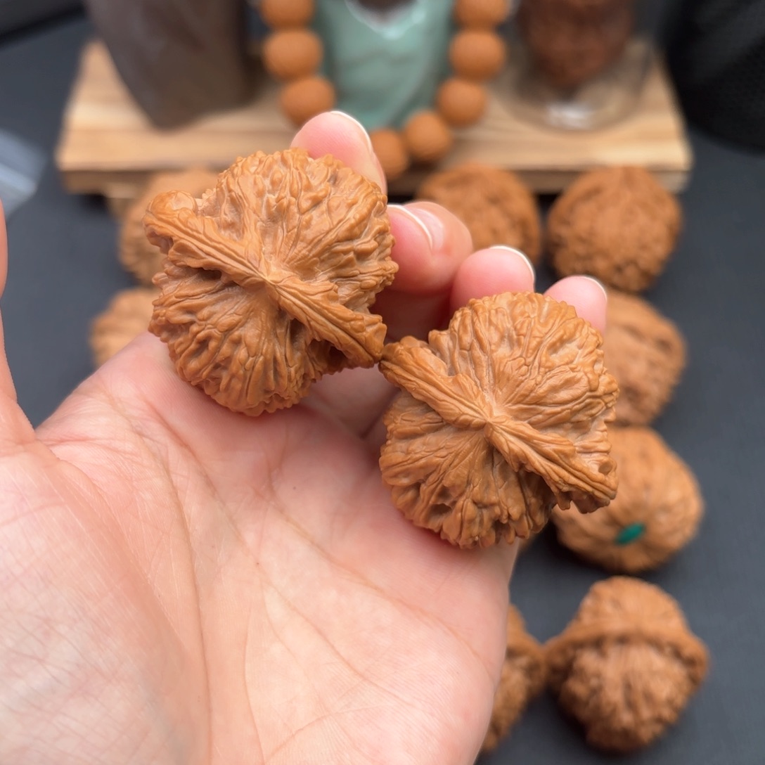 文玩核桃把件球白42