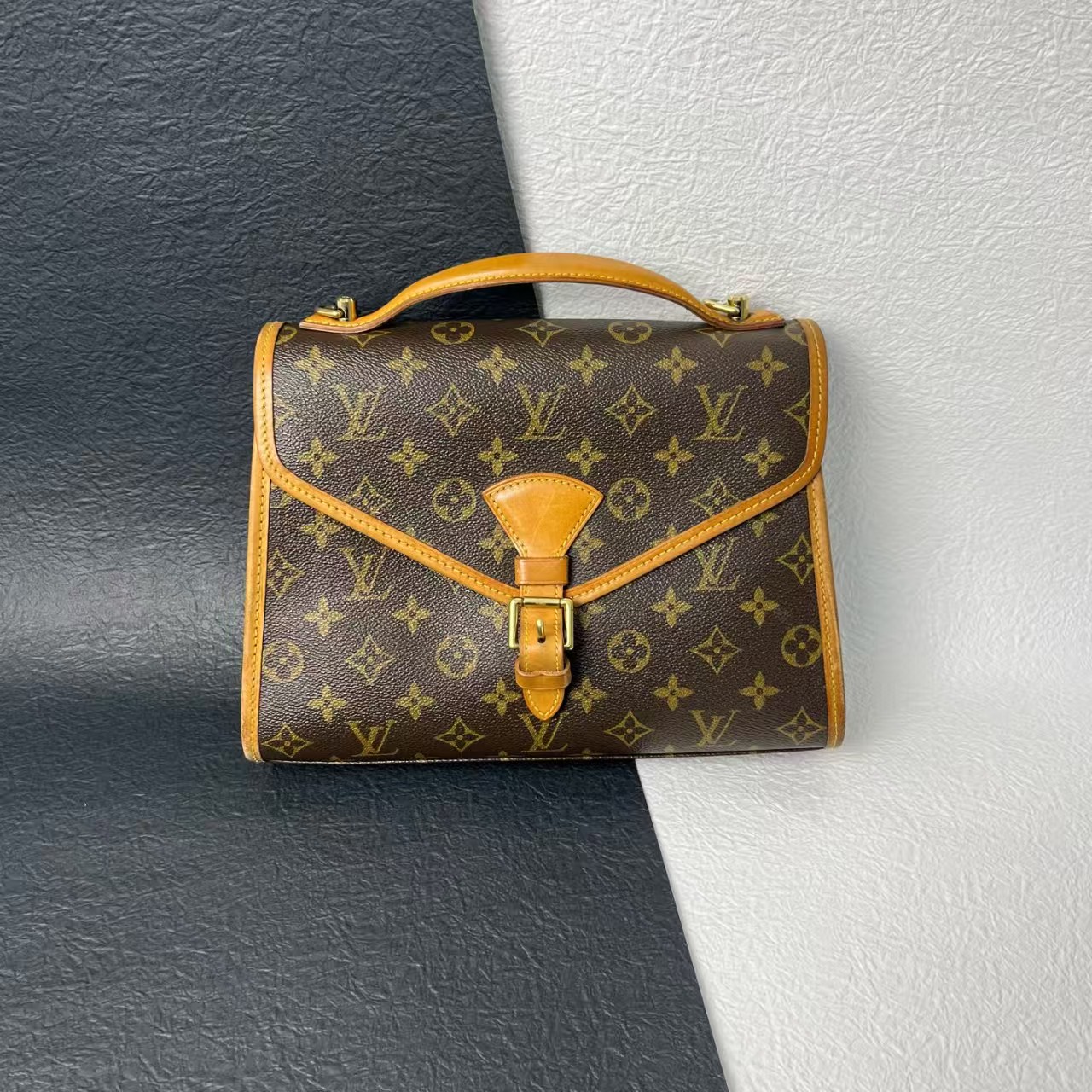 99新 LouisVuitton/路易威登 【十六专属】Z135/中古老花邮差包/FB