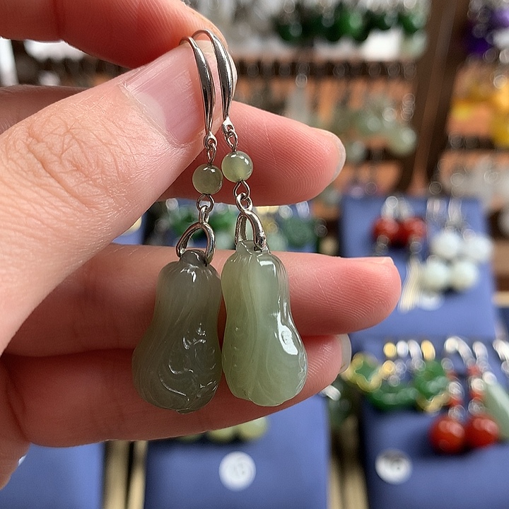 和田玉银S925镶嵌耳饰白菜22左右晴水绿