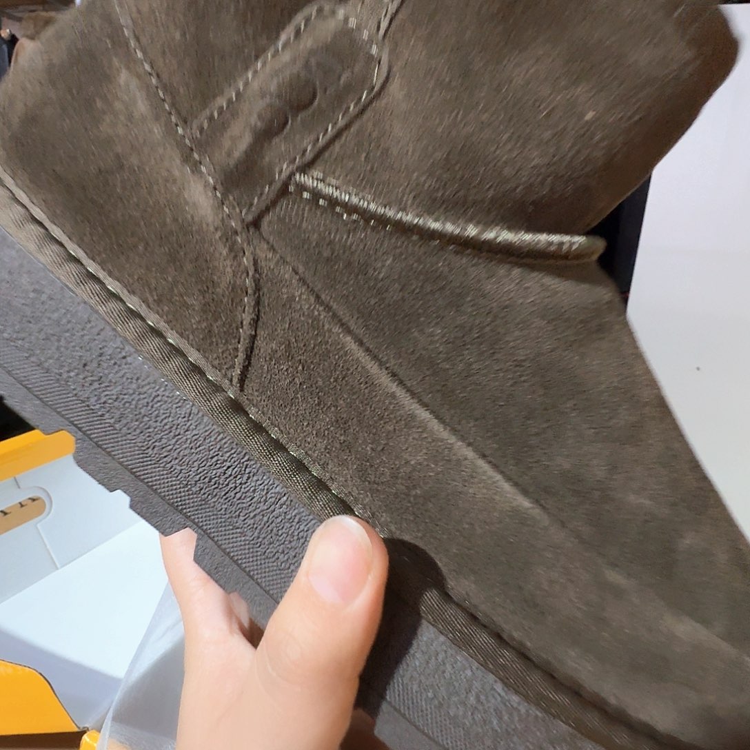 羊剖层皮革43码男士雪地靴