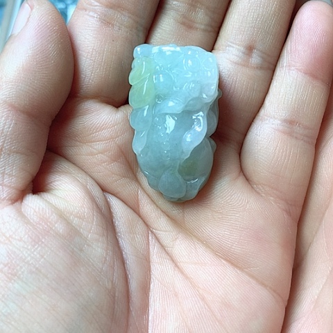 翡翠颈饰未镶嵌天然缅甸翡翠a货