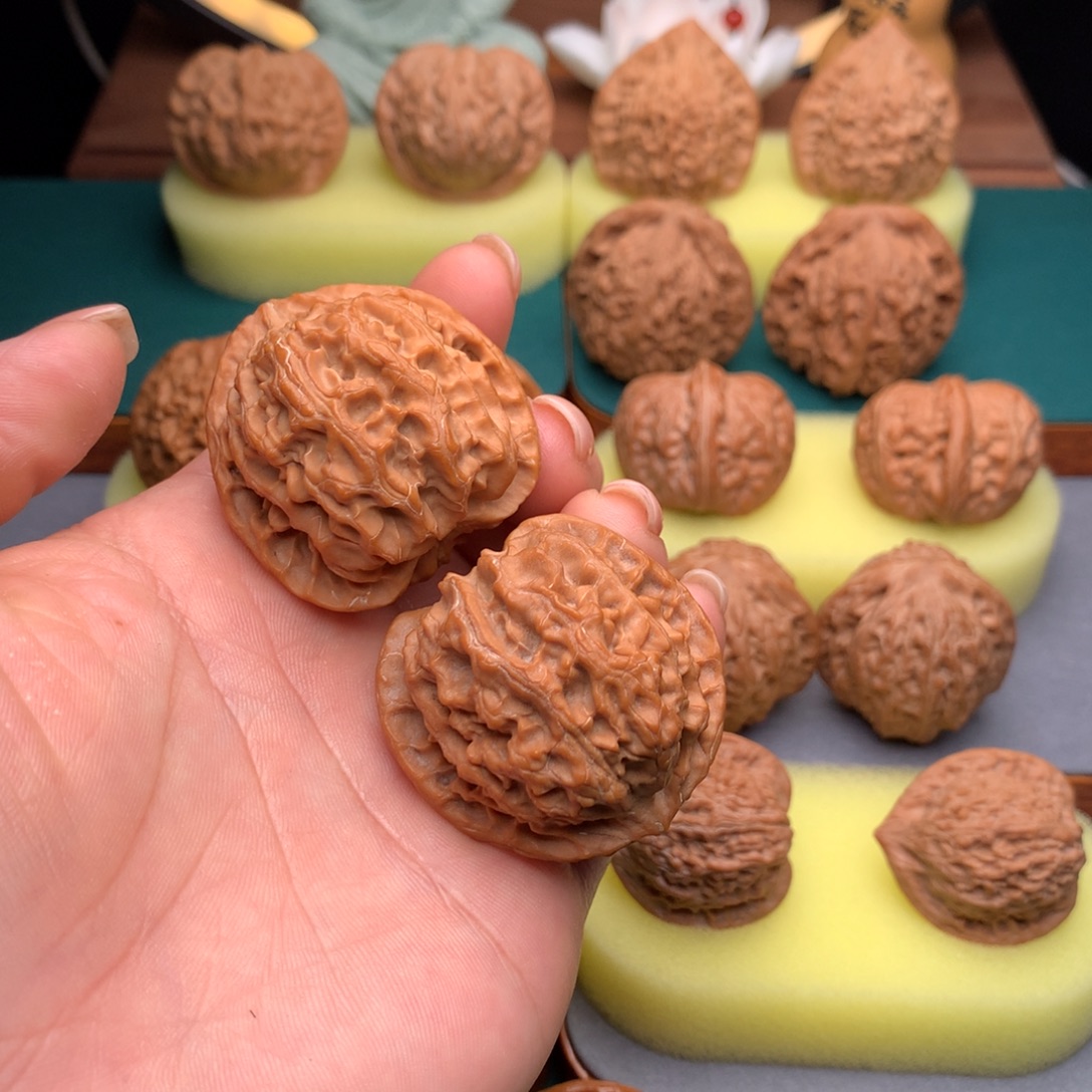 文玩核桃吊坠全品苹果园39