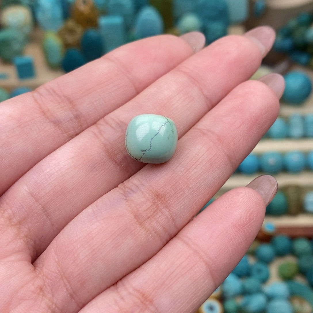 绿松石珠宝奇石未镶嵌与**行