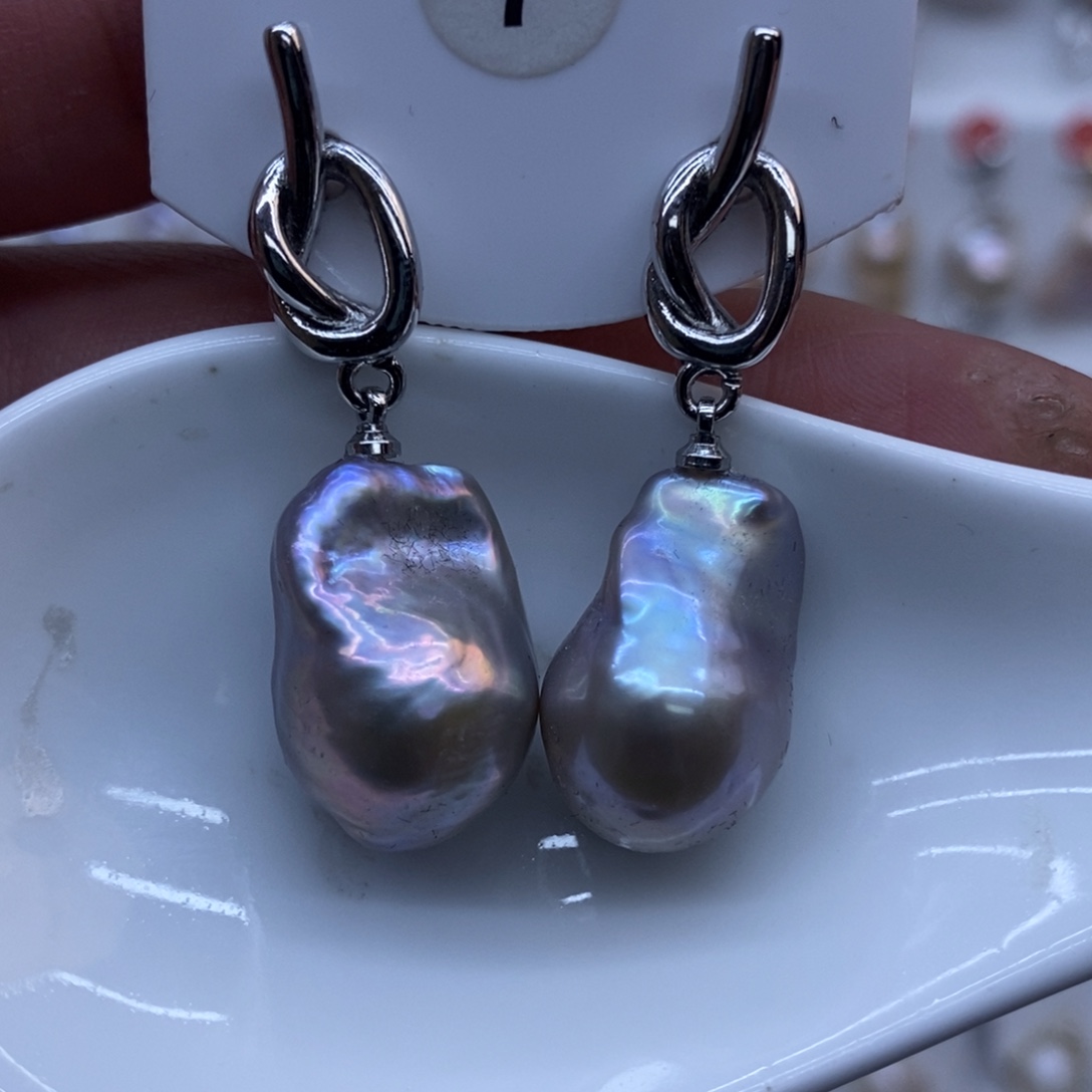 未镶嵌颈饰淡水珍珠