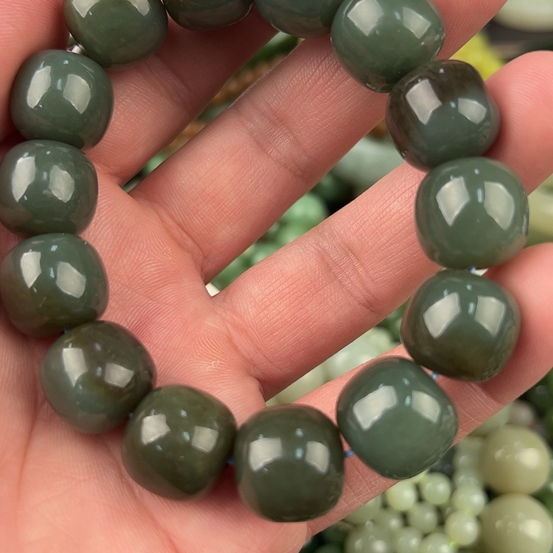 未镶嵌和田玉手链爱****间