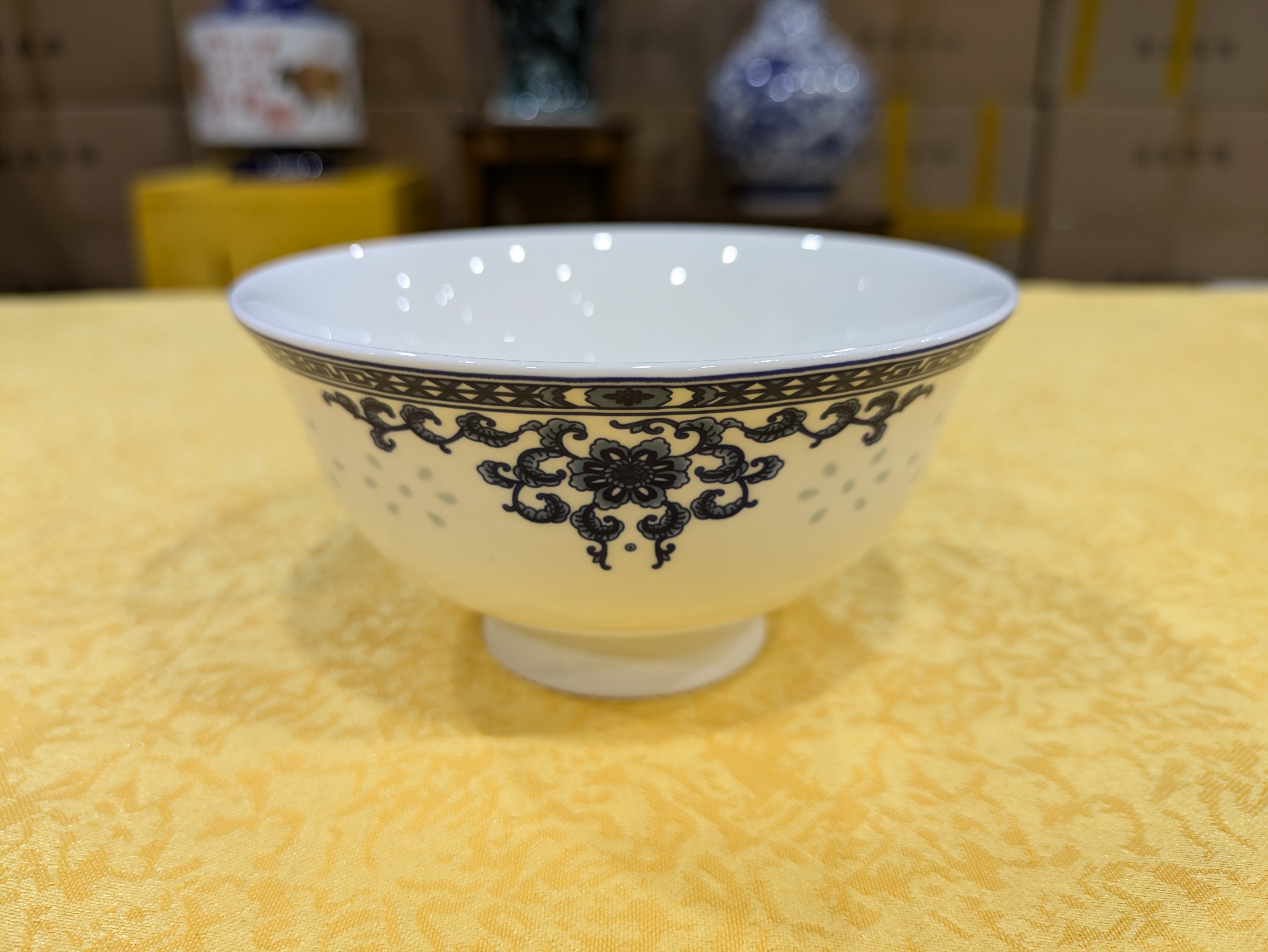 A-00495 青花玲珑米饭碗