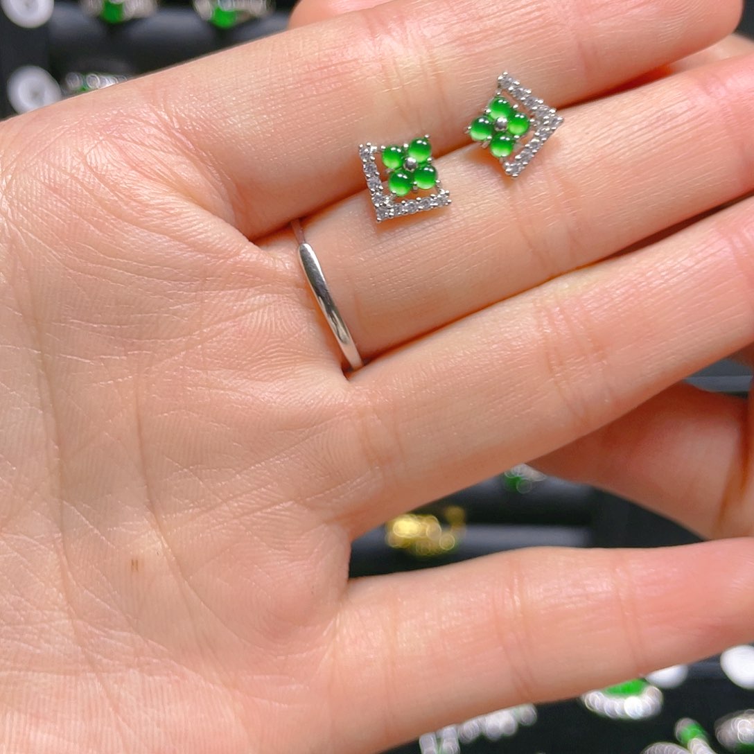 翡翠戒指银S925镶嵌耳钉