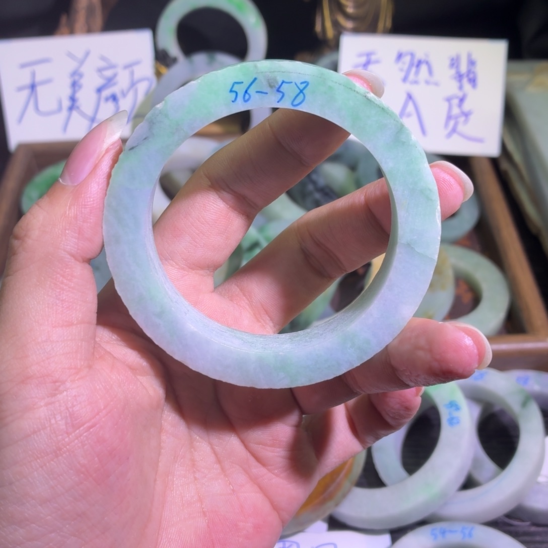 定制翡翠未镶嵌翡翠A货手镯毛胚定制