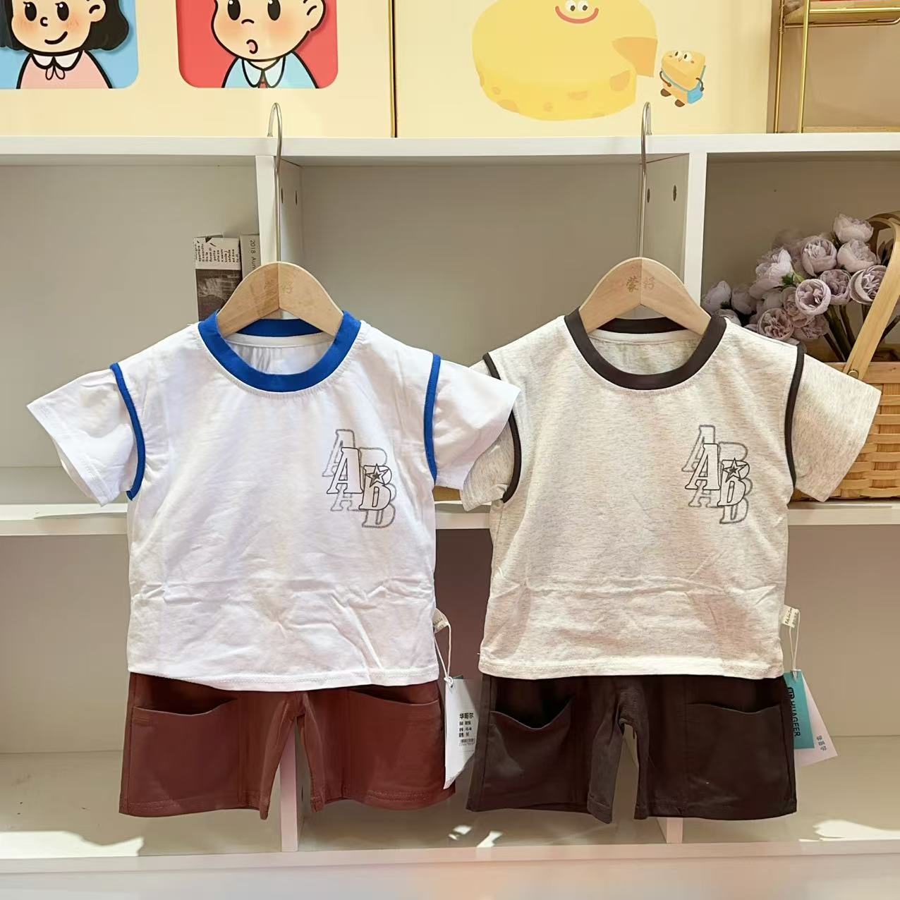 华-【46英文贴】短袖套装