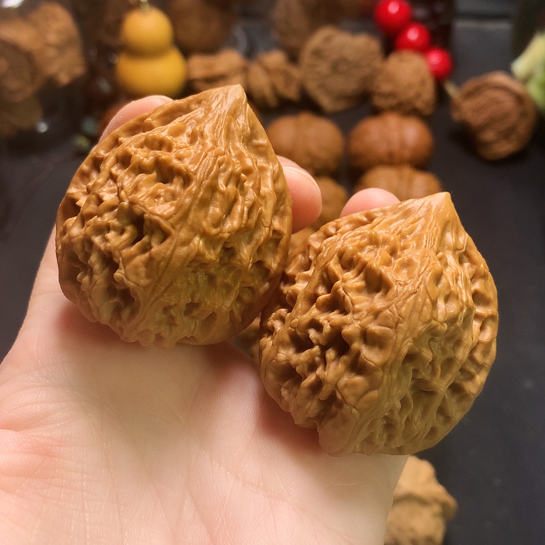 文玩核桃吊坠大沽石42