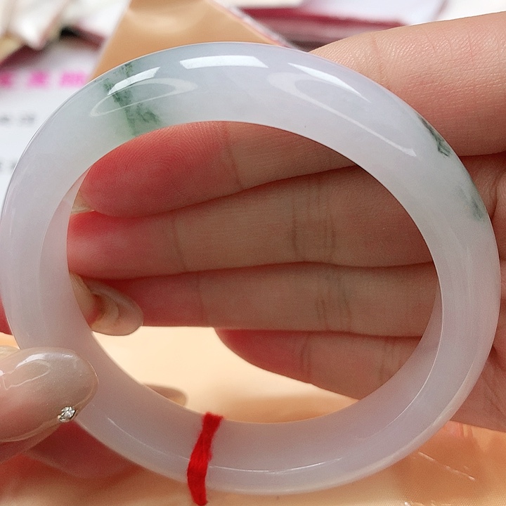 翡翠手镯未镶嵌缅甸天然A货翡翠