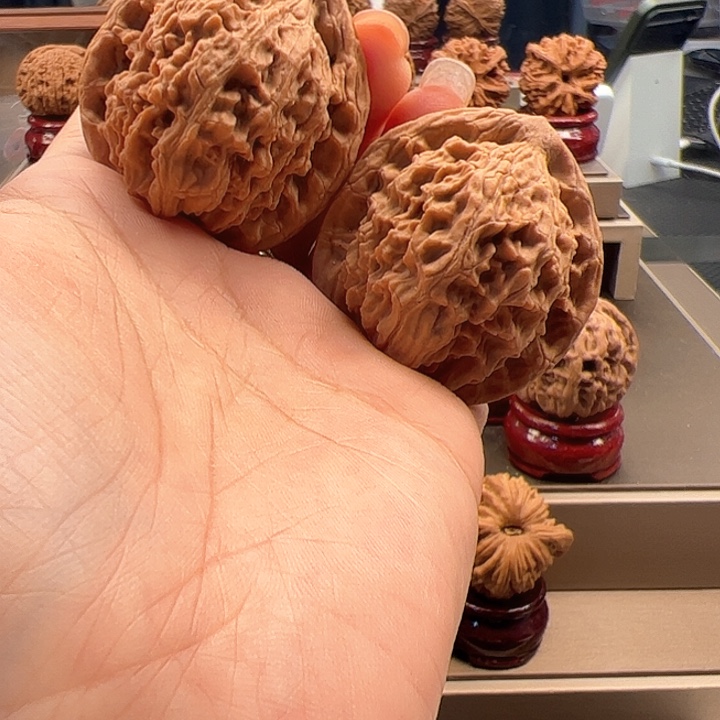 把件文玩核桃41 红狮子 u-044