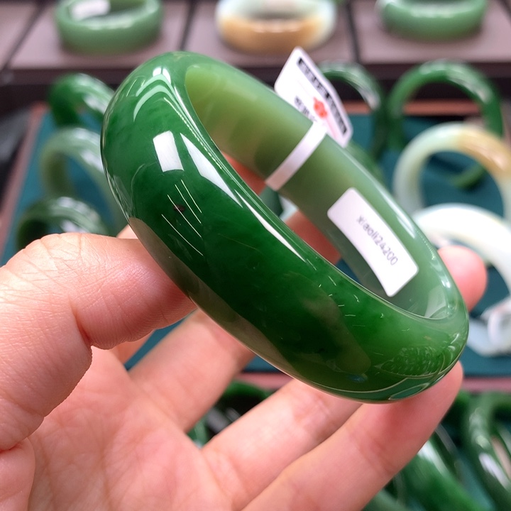 未镶嵌手镯和田玉（碧玉）5960