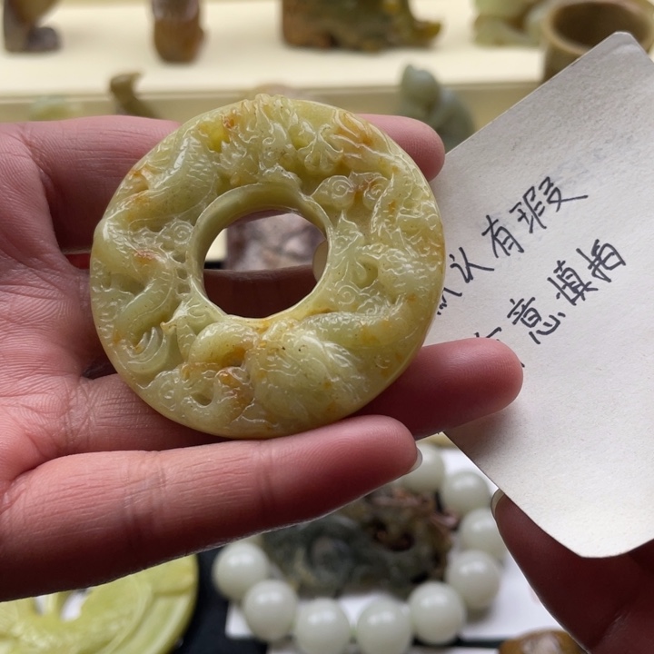蛇纹石玉颈饰未镶嵌59