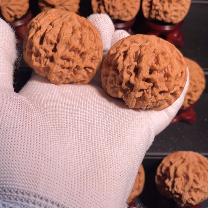 文玩核桃吊坠47官帽