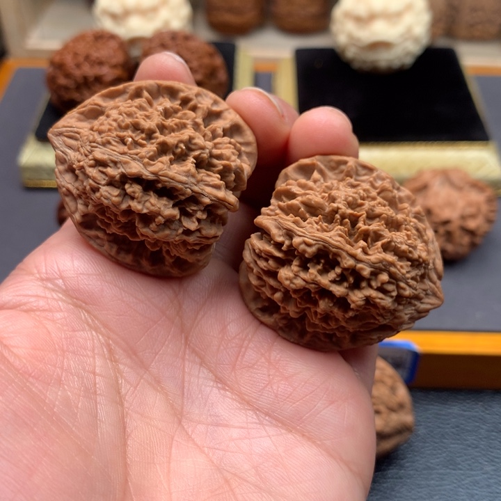 文玩核桃吊坠满天星