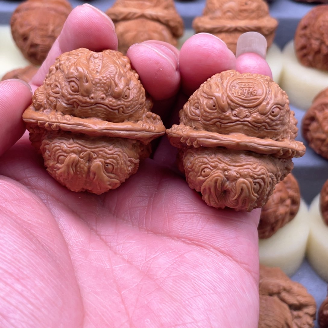 核桃手串/手链小****?龙蝉蛤蟆头