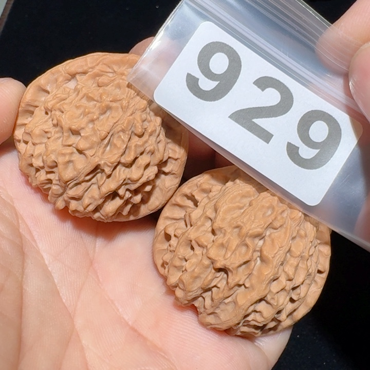 文玩核桃把件高*金牛