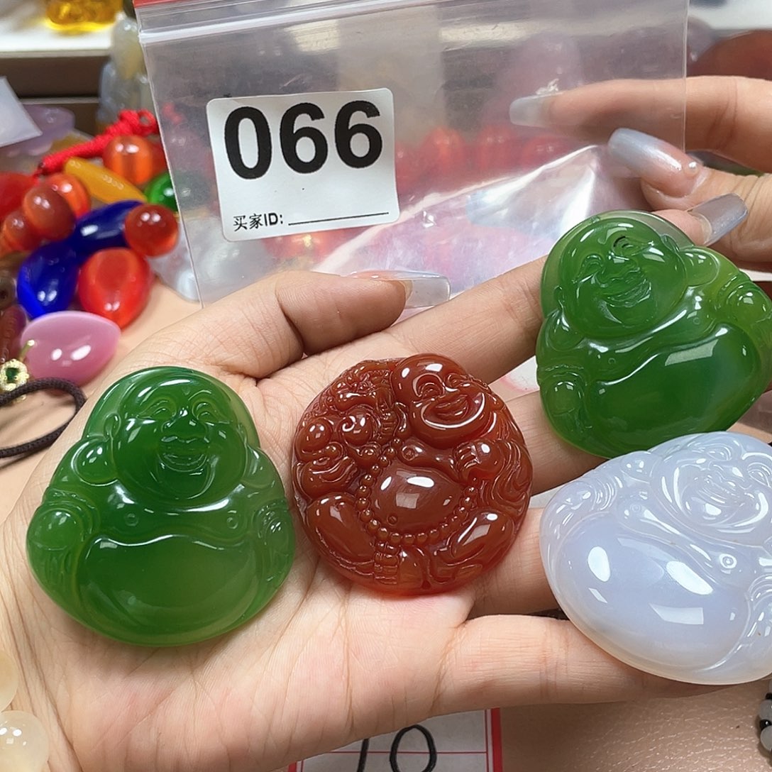 玛瑙/玉髓颈饰未镶嵌茶**香