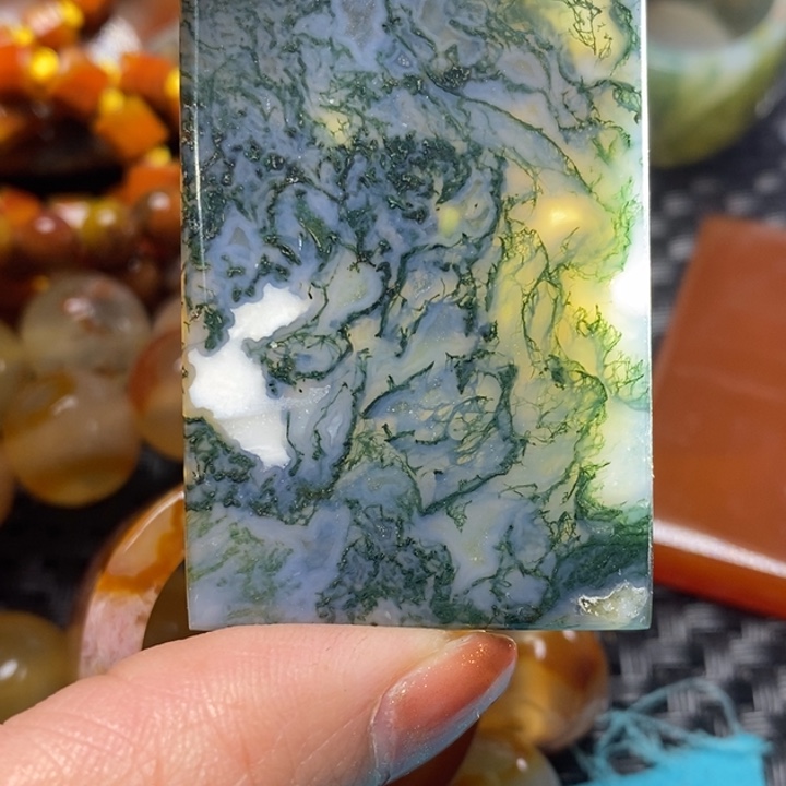 玛瑙/玉髓颈饰未镶嵌点****6