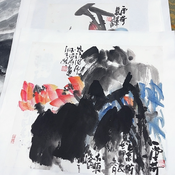 国画微****立三尺斗方刘海勇