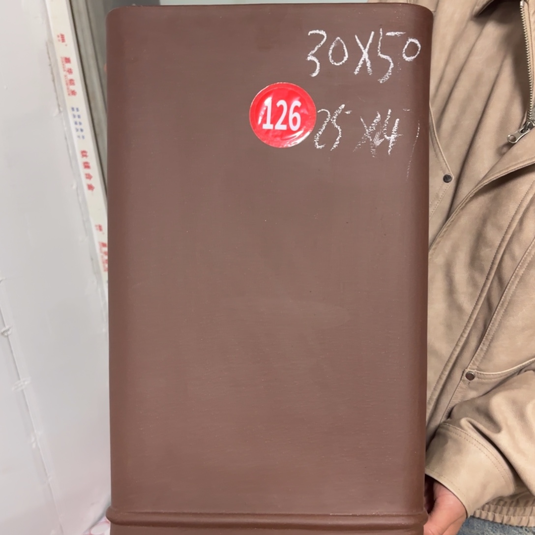 紫砂花盆呜呜呜呜