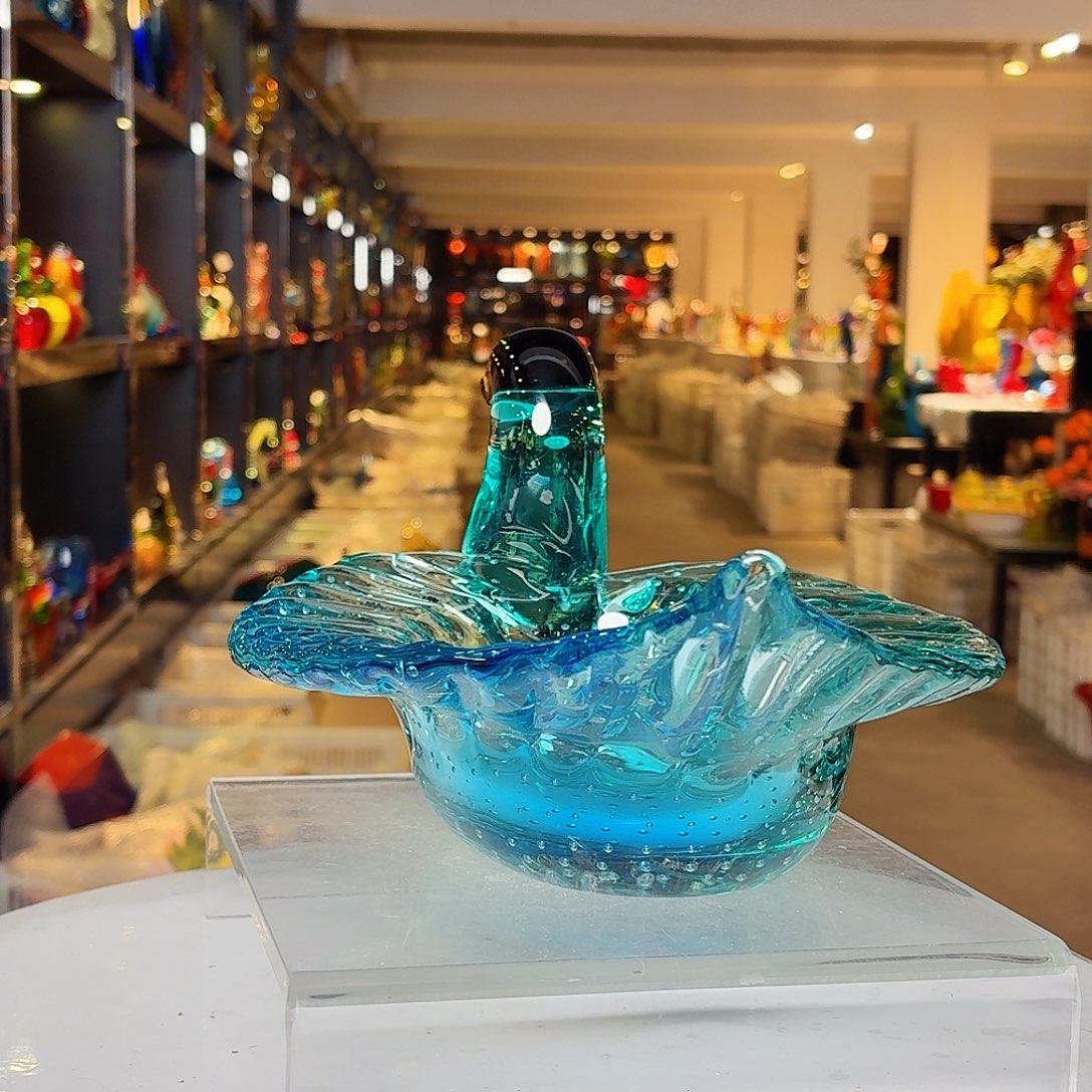 琉璃手工艺品琉璃岛是世界第一高楼之