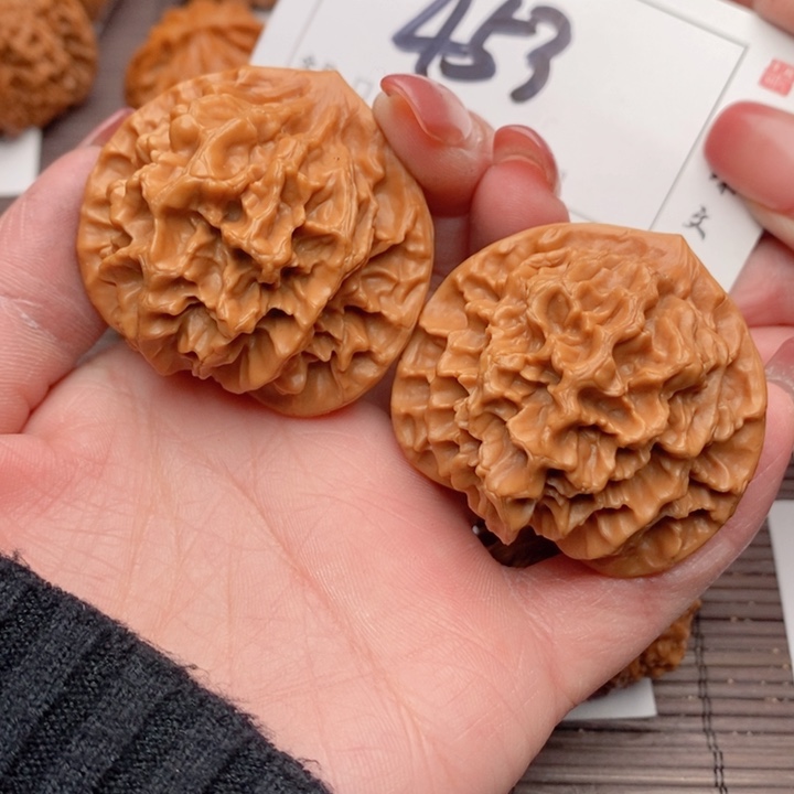 文玩核桃吊坠46帝王453