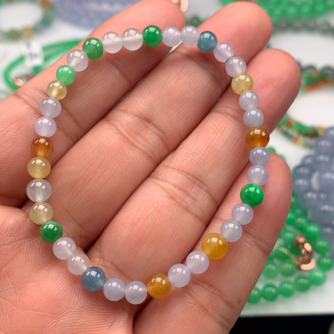 翡翠手链未镶嵌翡翠