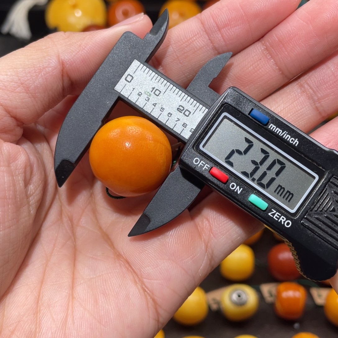 【闪购商品】琥珀裸石未镶嵌珠子