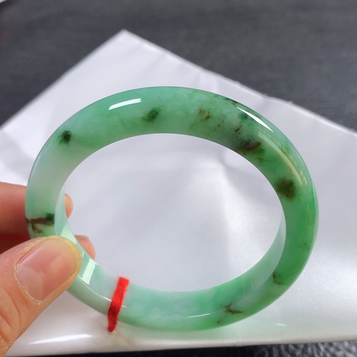 翡翠未镶嵌手镯56➕