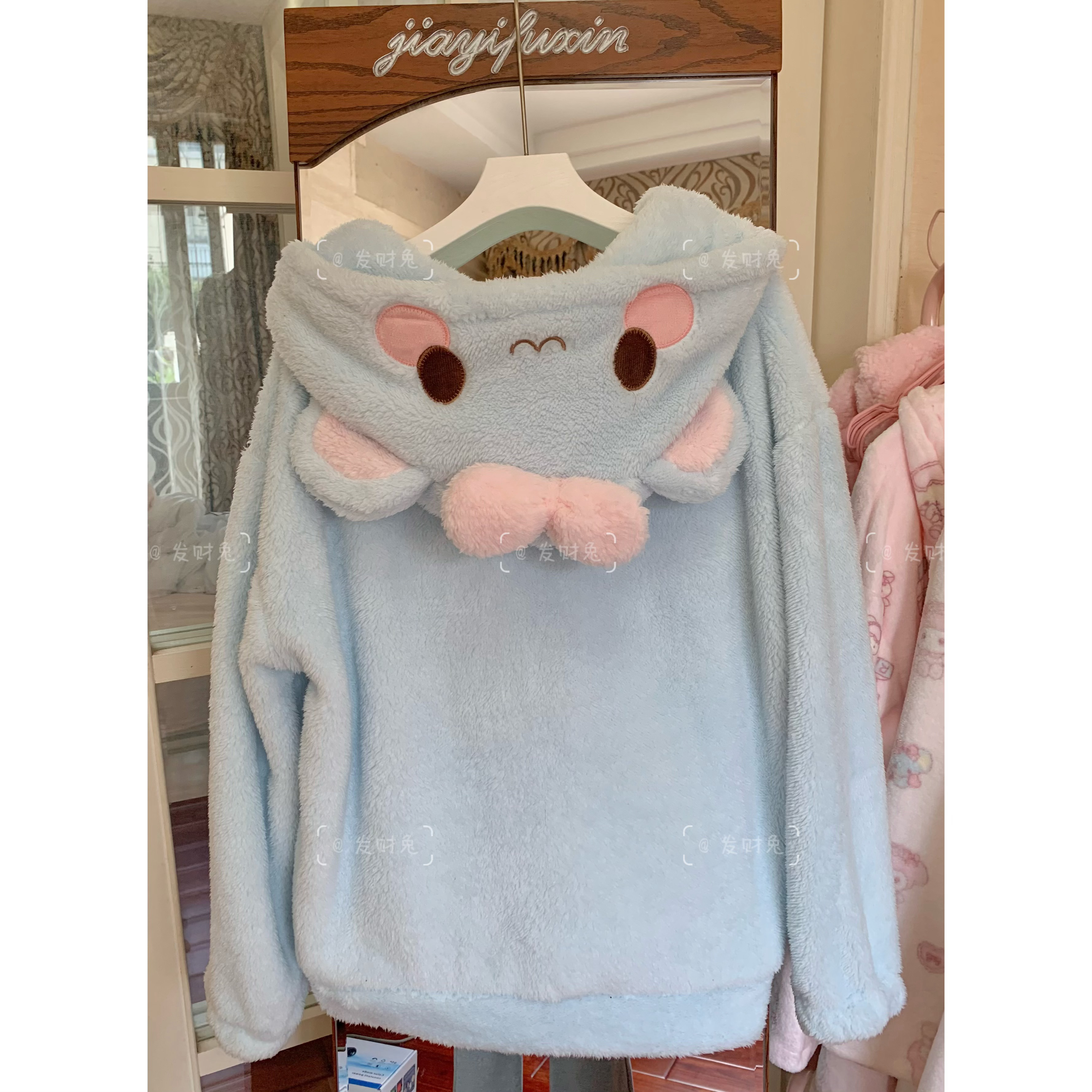 连帽可爱老鼠睡衣女秋冬季新款加绒加厚珊瑚绒保暖学生家居服套