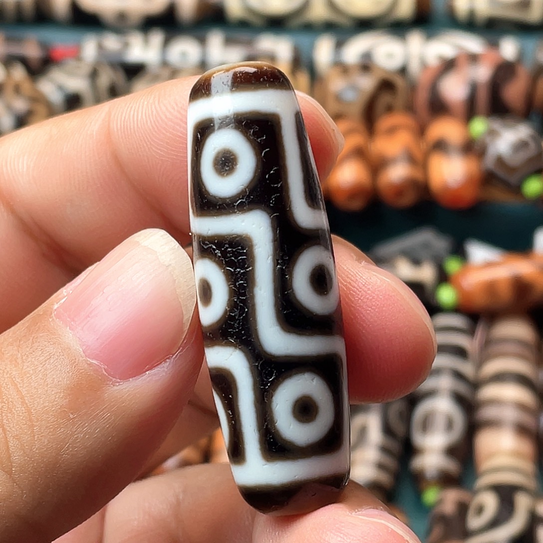 玛瑙/玉髓未镶嵌颈饰黑白高油九