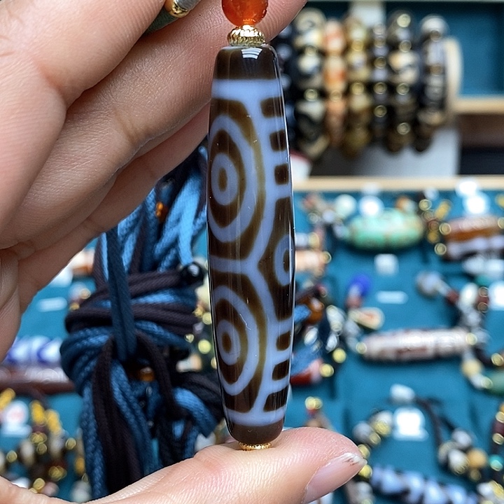 玛瑙/玉髓颈饰合金