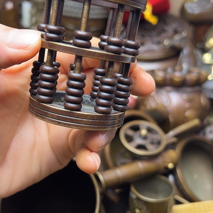 铜器摆件老王直播间