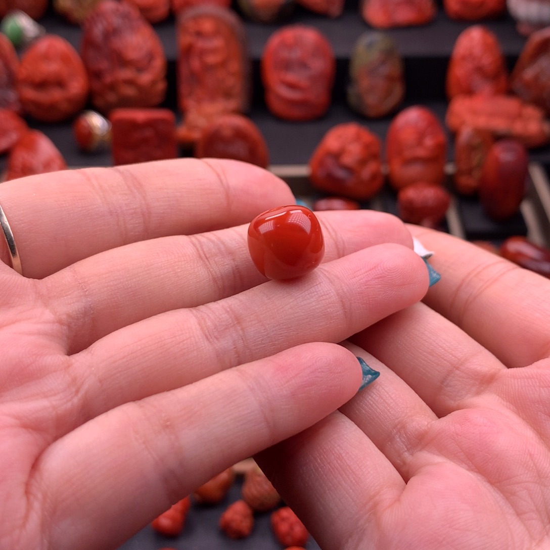 南红玛瑙南红川料原矿老型13mm未镶嵌